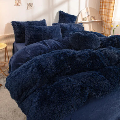 Soft Velvet Bedding Set with Pillow