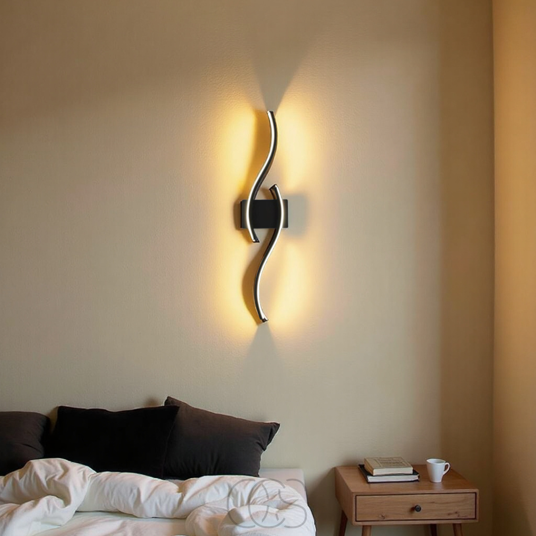 Sleek Black LED Wall Light – Contemporary Dimmable Lamp