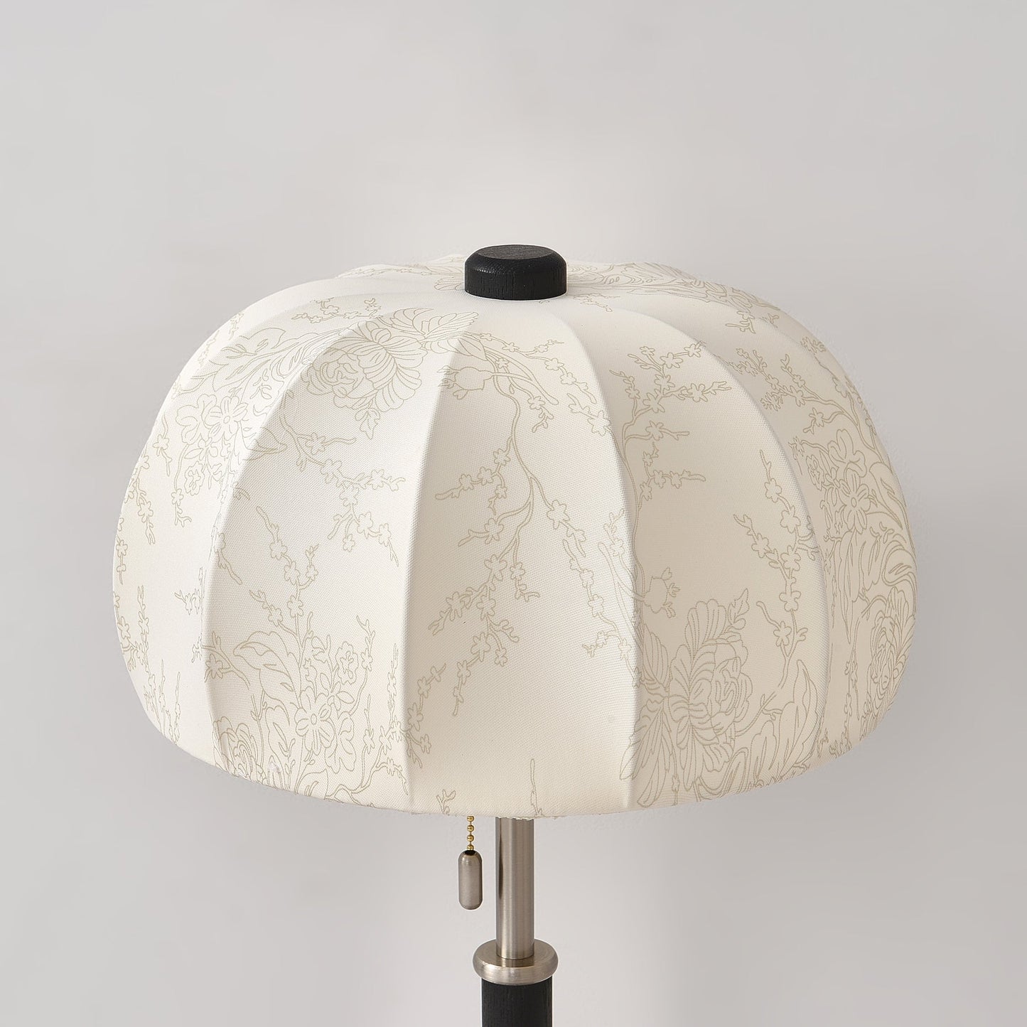 Elegant Table Lamp with Modern Fabric Shade