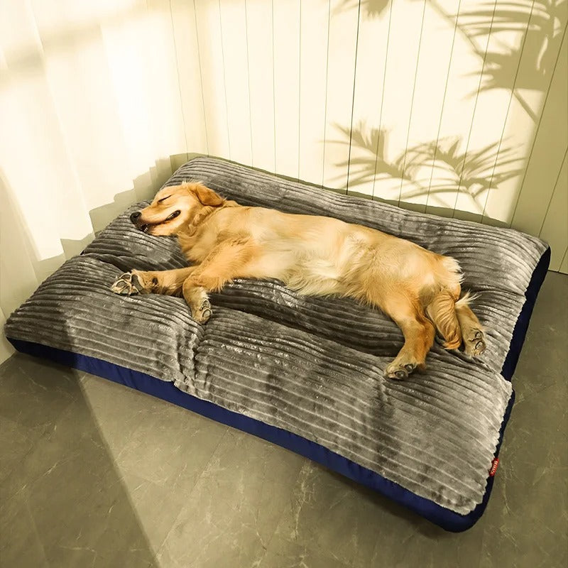 Plush Dog Bed for Big Dogs with Thick Foam and Cozy Fleece - Fesara