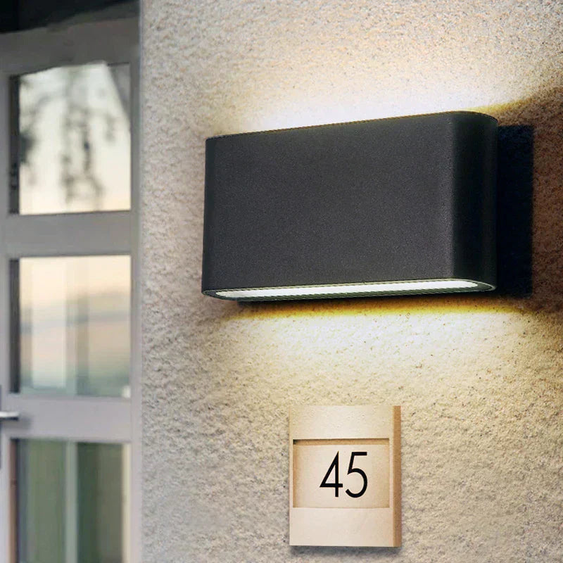 Waterproof Outdoor Wall Light - Fesara