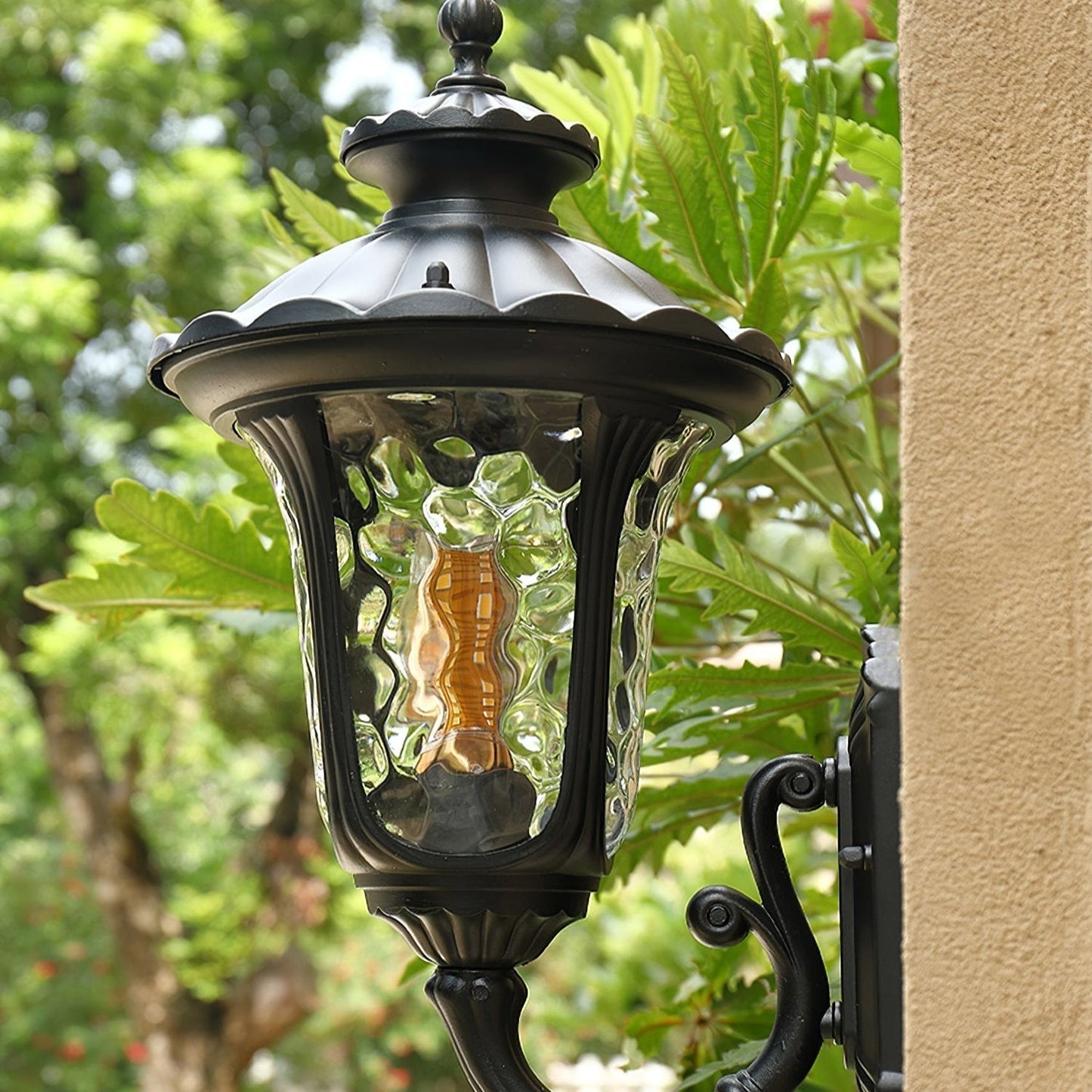 Vintage Outdoor Wall Light with Frosted Glass Cover