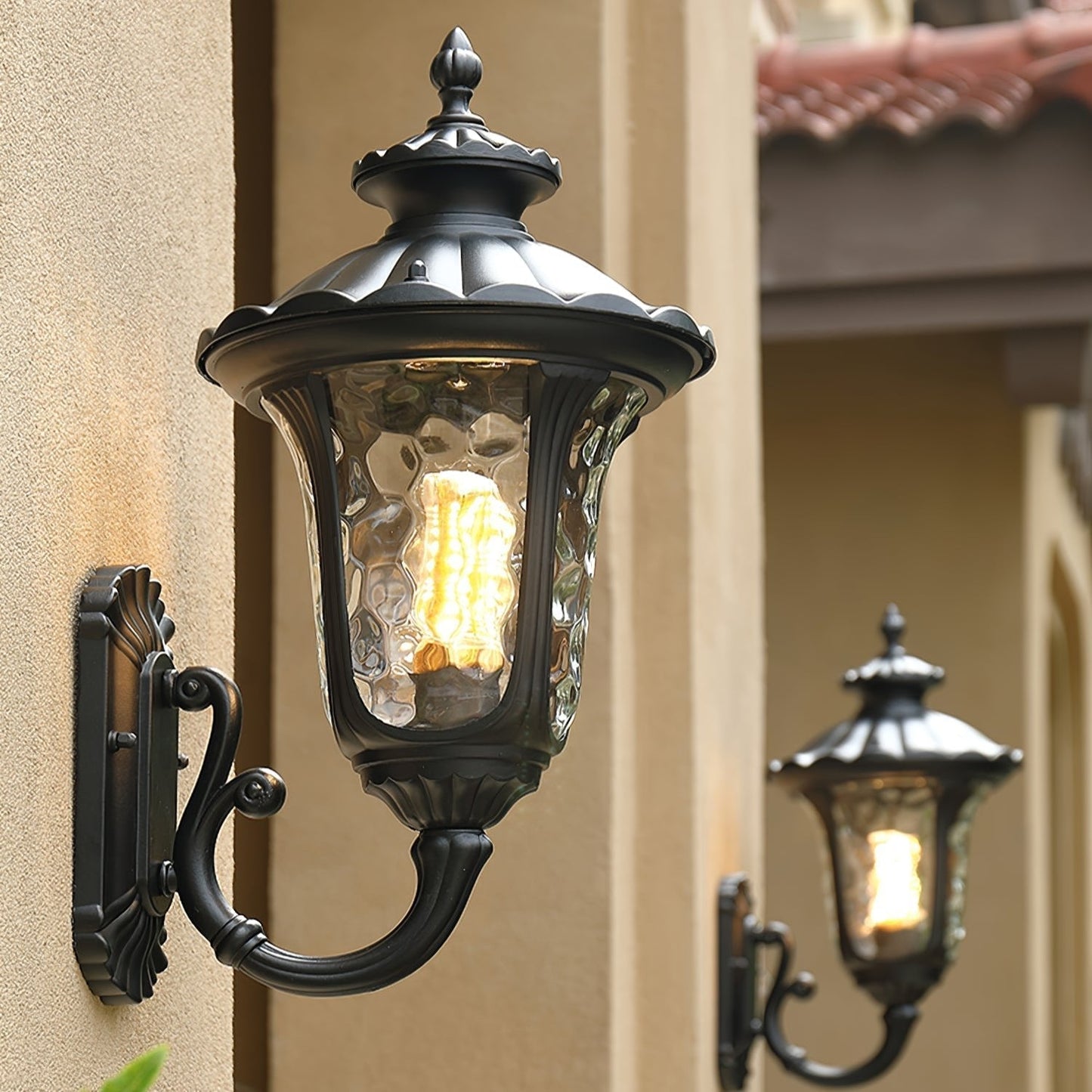 Vintage Outdoor Wall Light with Frosted Glass Cover