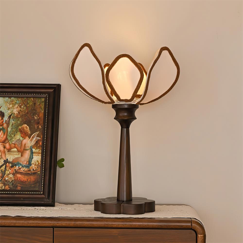 Sleek Dining Room Table Lamp