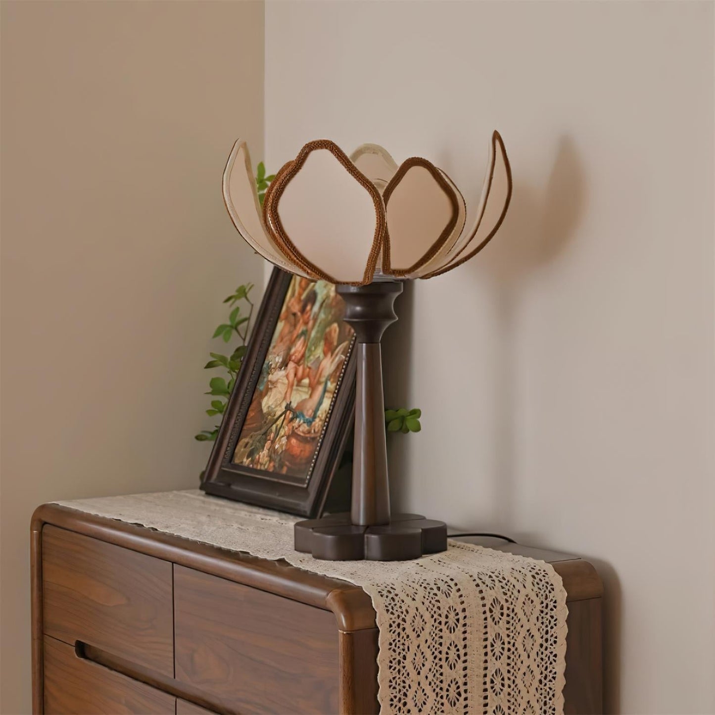 Sleek Dining Room Table Lamp