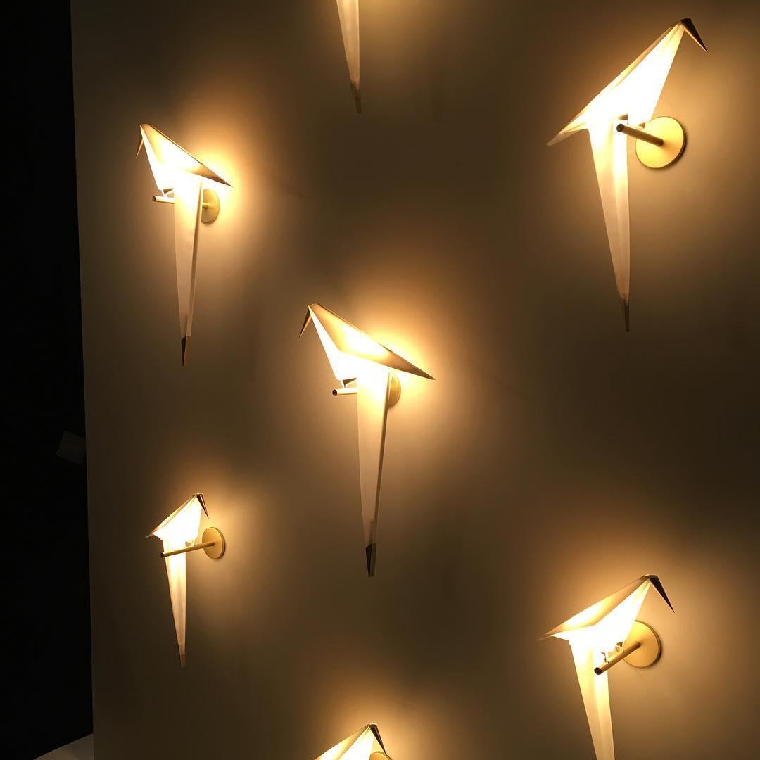Nature Inspired Bird Design Wall Lamp