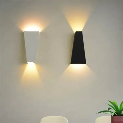 Elegant LED Wall Light Fixture