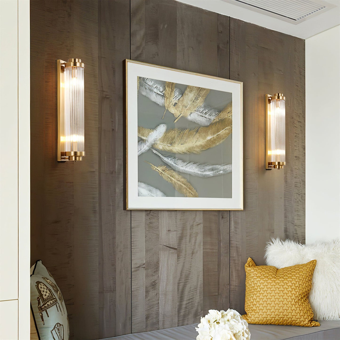 Classic Glass LED Wall Light in Vintage Design