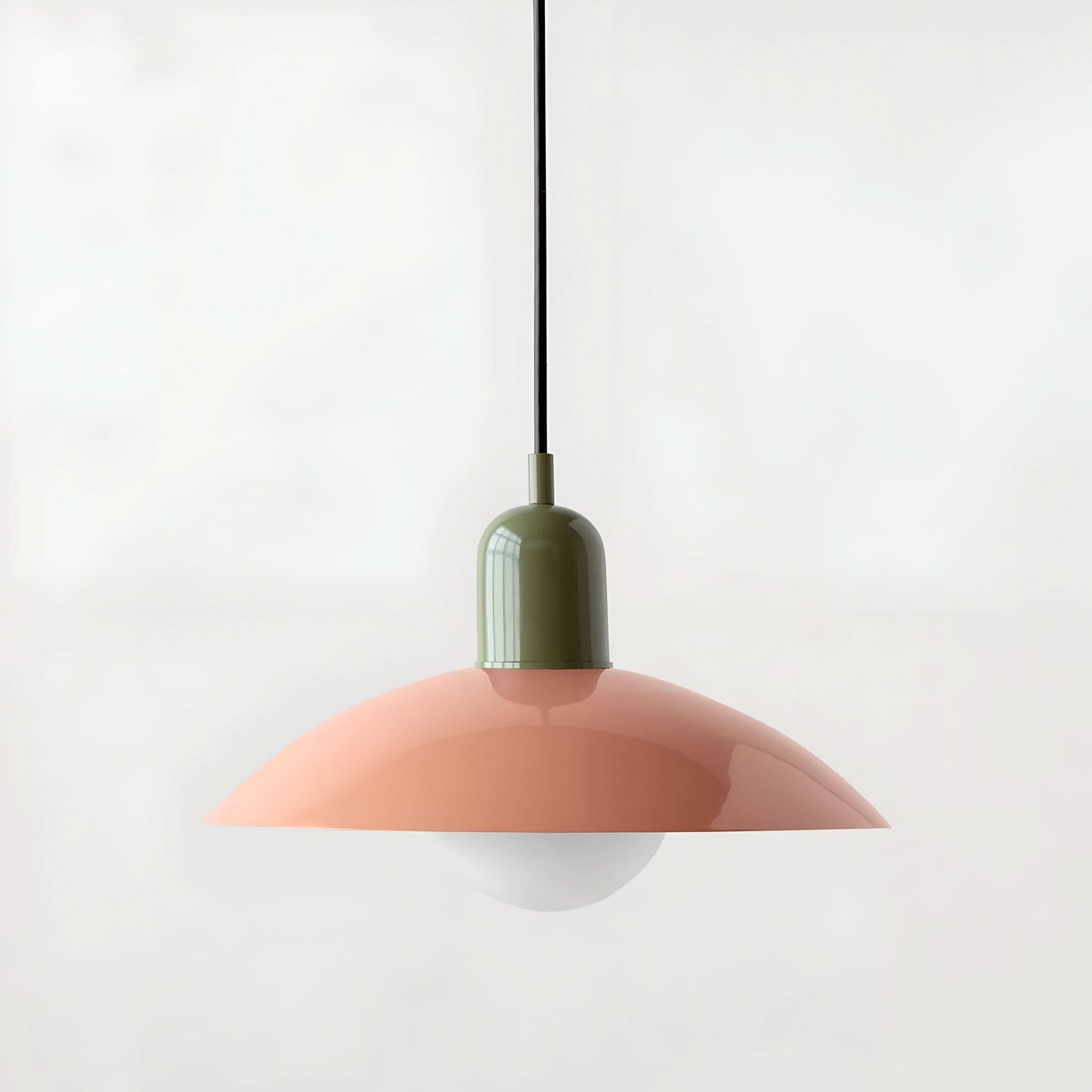 Industrial Chic Metal Pendant Lamp