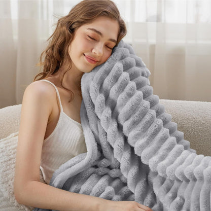 Plush Textured Throw Blanket Cozy All Season Home Decor