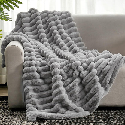 Plush Textured Throw Blanket Cozy All Season Home Decor - Fesara