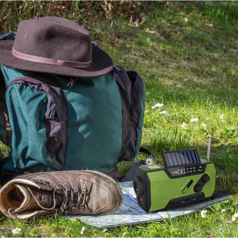 Portable Emergency Radio with Solar Power Charger