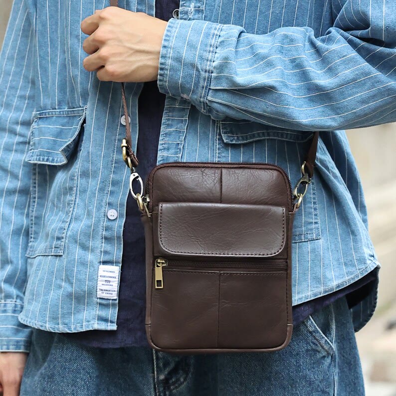 Men's Classic Leather Crossbody Messenger Bag
