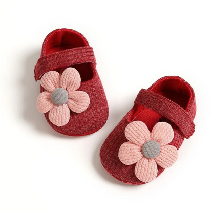 Fashionable Kids Athletic Shoes