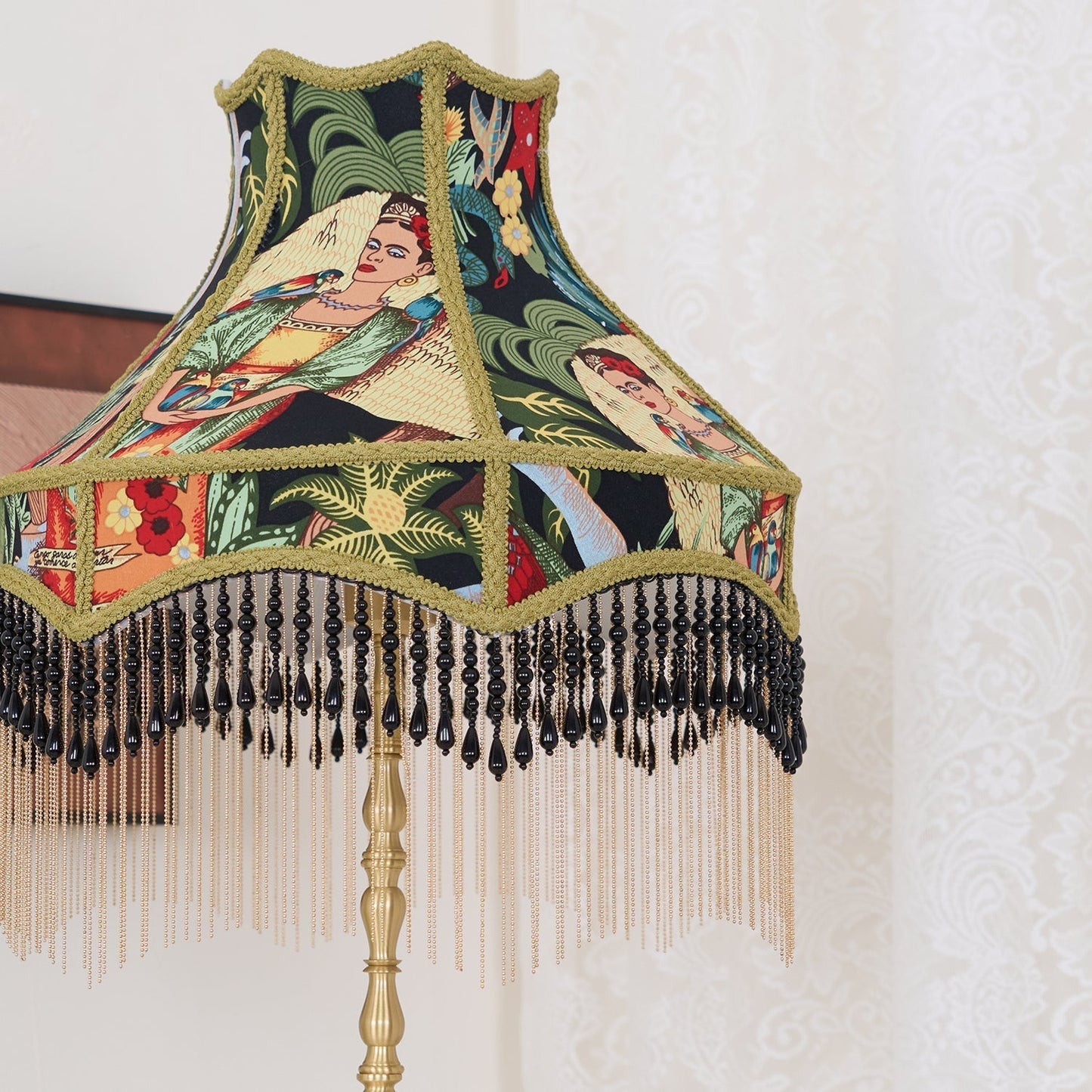 Classic Floral Table Lamp with Fringe