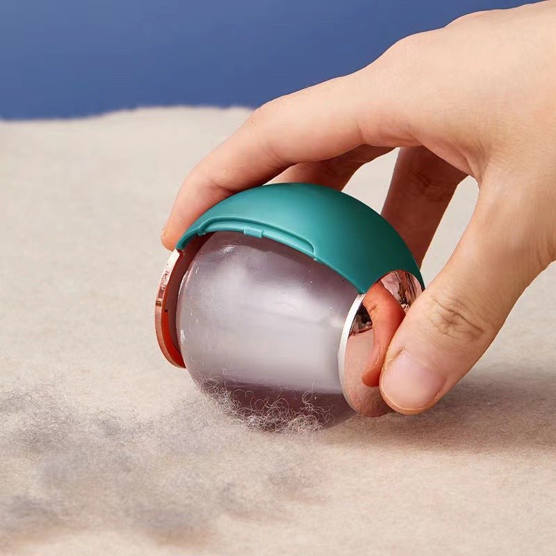 Compact Lint Remover Tool