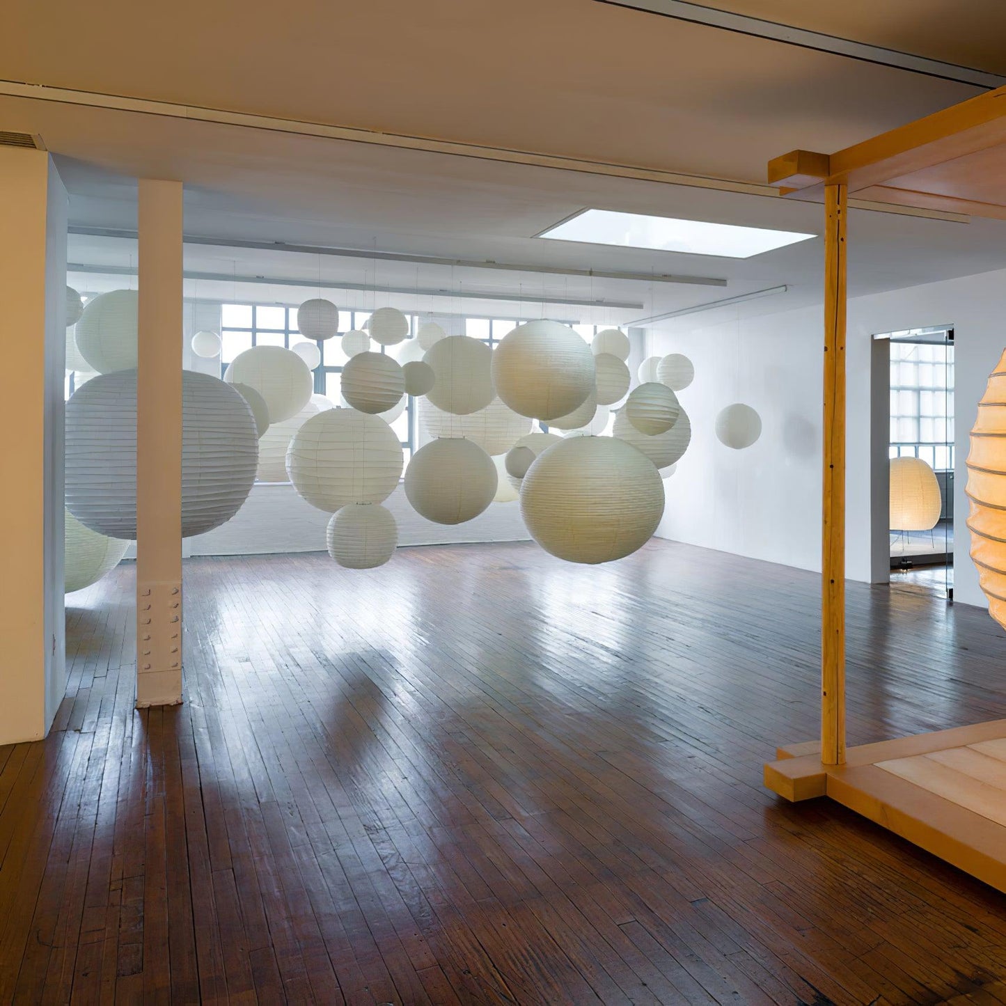 Unique Paper Globe Pendant Lamp 1-Light