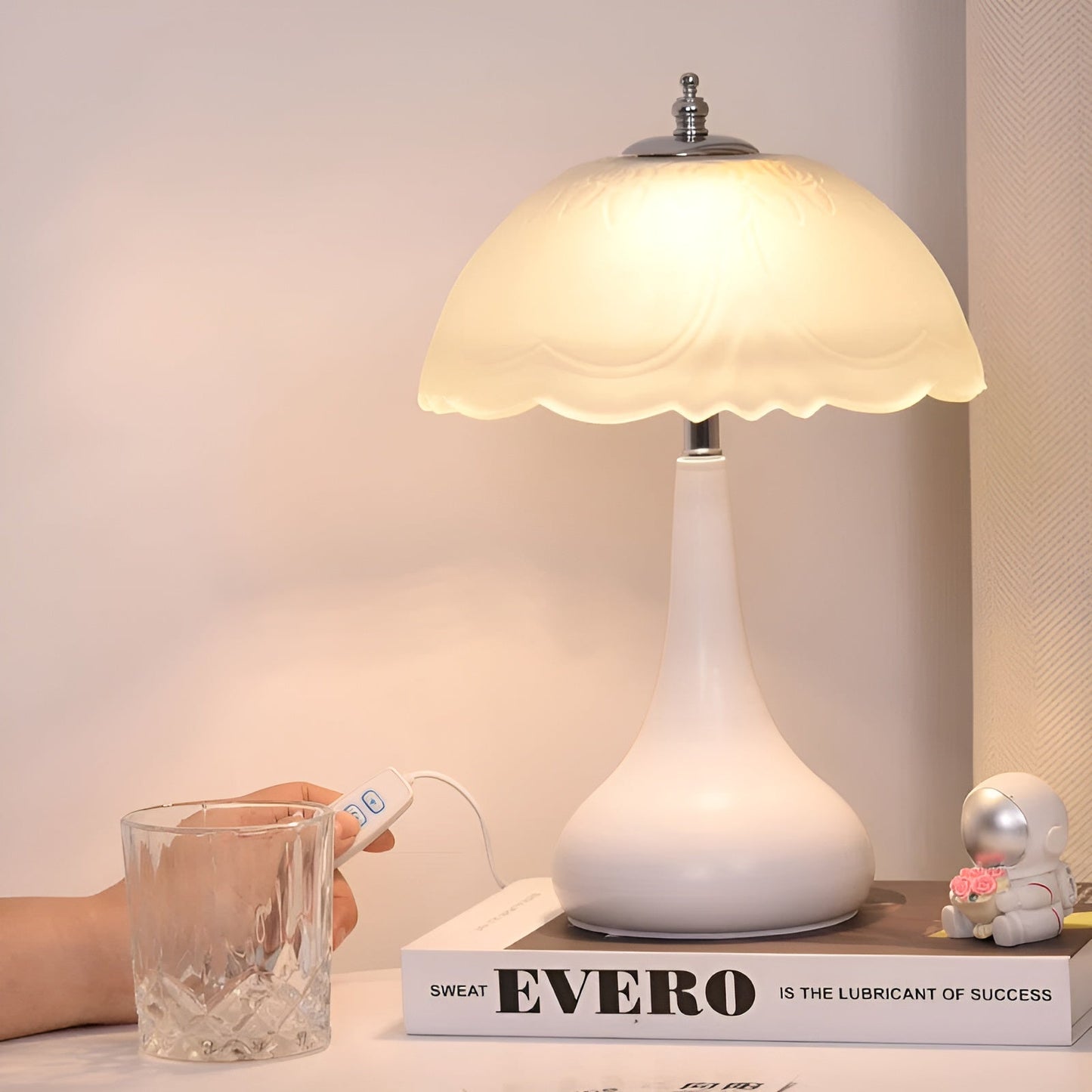 Classic Mushroom Table Lamp with LED Dimmer