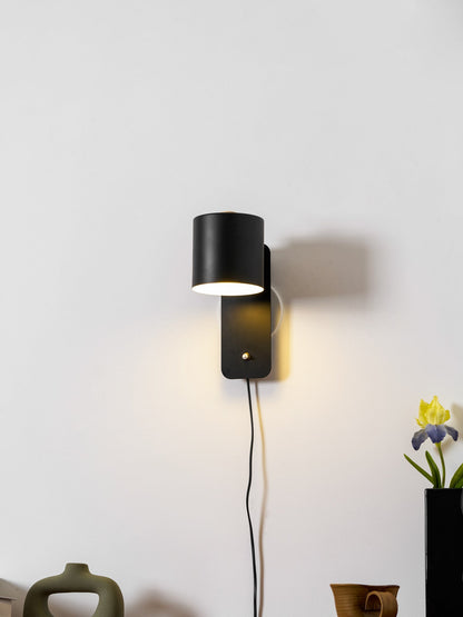 Simple Adjustable Cylinder Wall Light Fixture