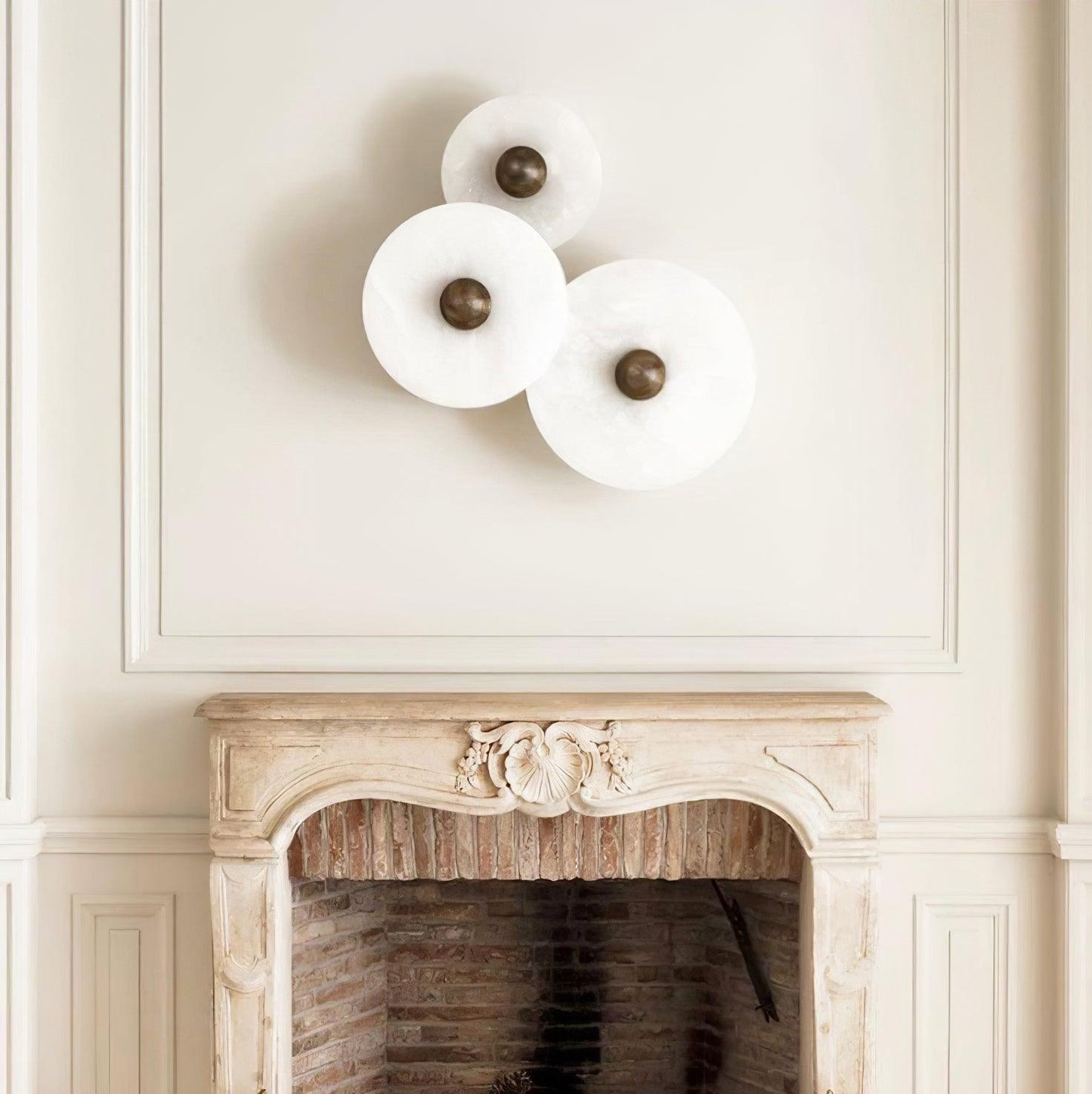 Stylish Round LED Wall Mount Light Fixture