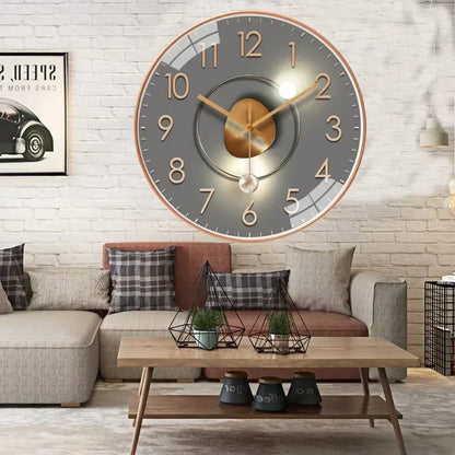 Quiet Traditional Analog Clock