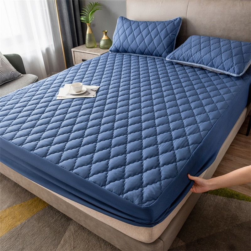 Breathable Non-Slip Mattress Protector Cover