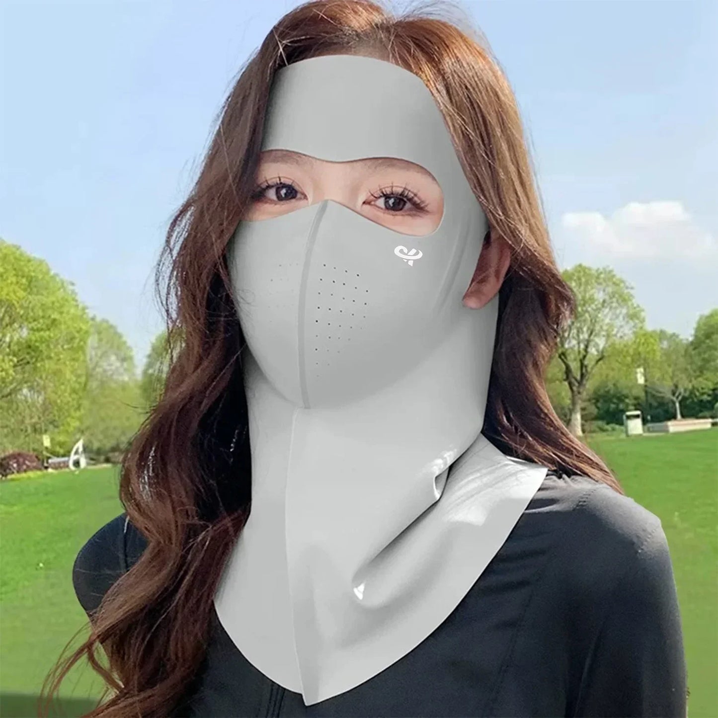 Sunscreen Face Mask with UV Shield