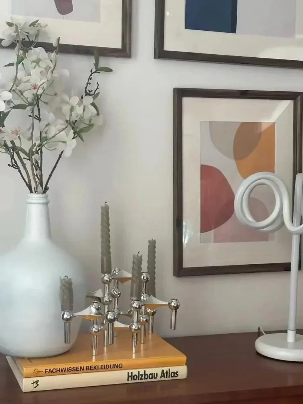 Contemporary Metal Candle Holder - Sleek Silver Candle Stand