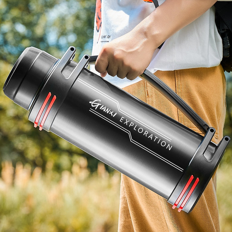 Large Insulated Stainless Steel Water Bottle