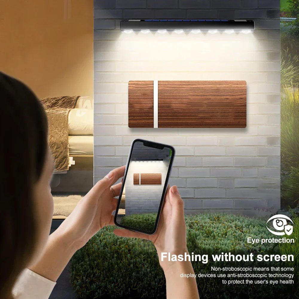 Solar Powered Outdoor LED Garden Lights 4-Pack