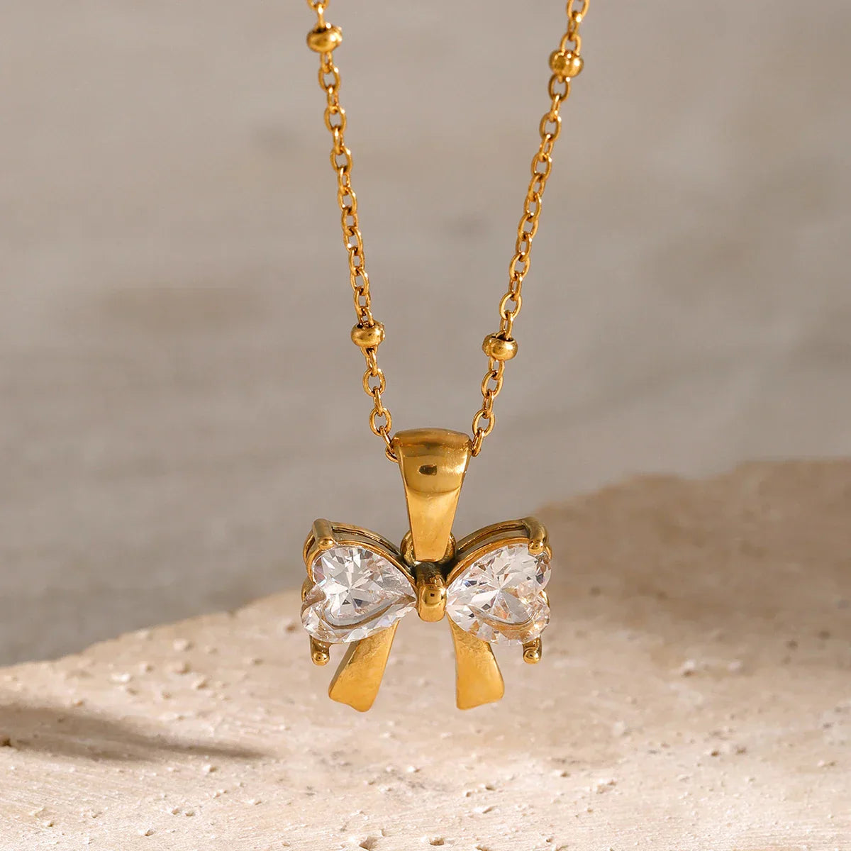 Delicate Women's Bow Diamond Necklace - Fesara