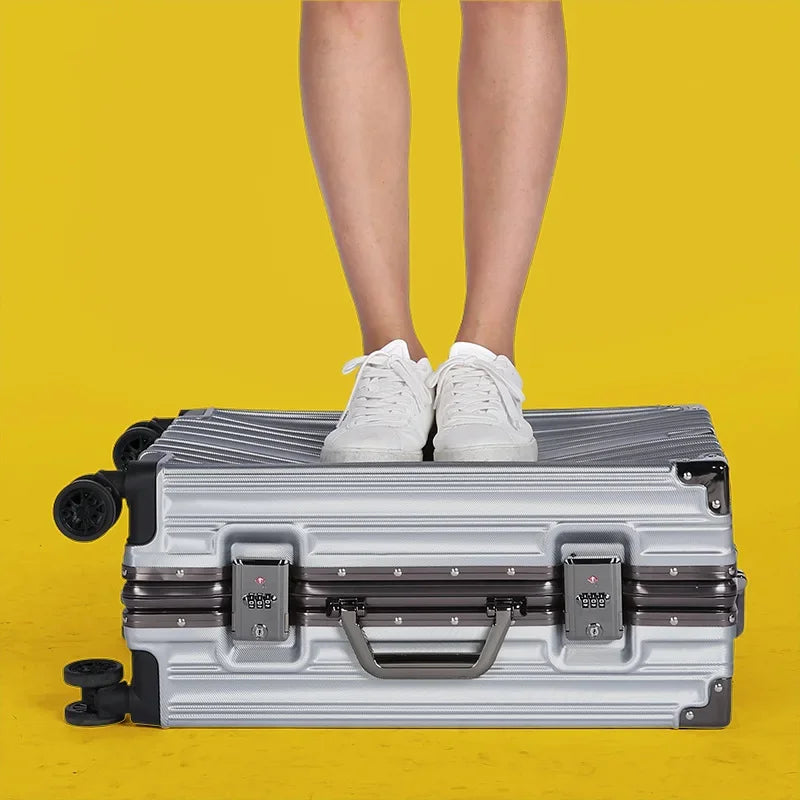 Durable Lightweight Hardshell Luggage Set