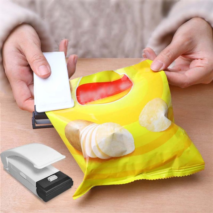 Fresh Food Storage Container Keeps Food Fresh Longer