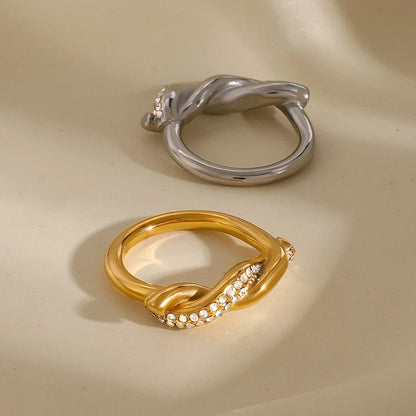 Elegant Diamond Engagement Ring