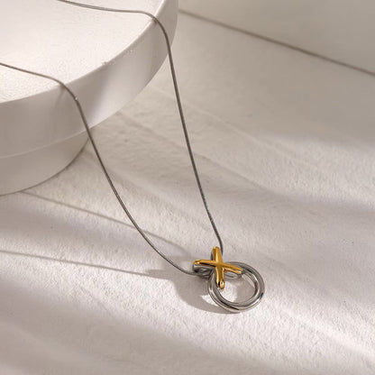 Fesara | Beautiful Twist Chain Necklace