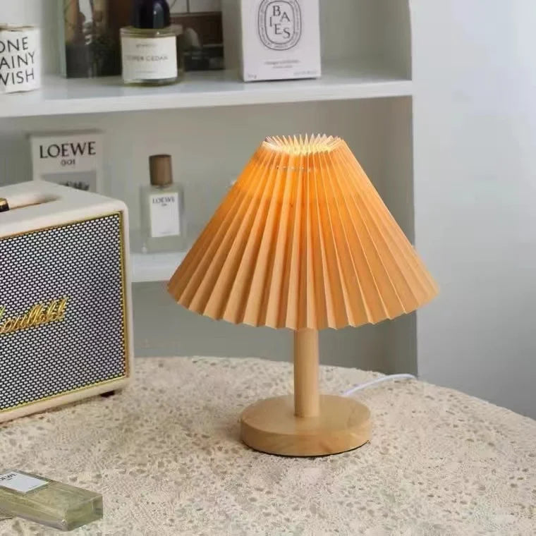 Compact Folding Desk Lamp - Fesara