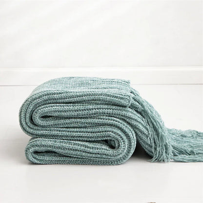 Plush Heart Blanket with Soft Fringe