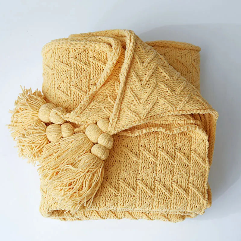 Plush Heart Blanket with Soft Fringe