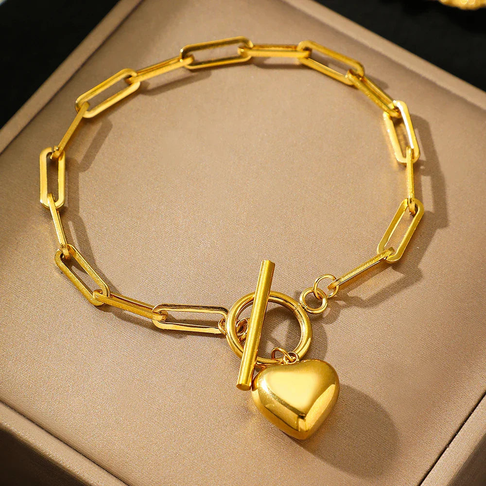 Simple Paperclip Heart Charm Bracelet