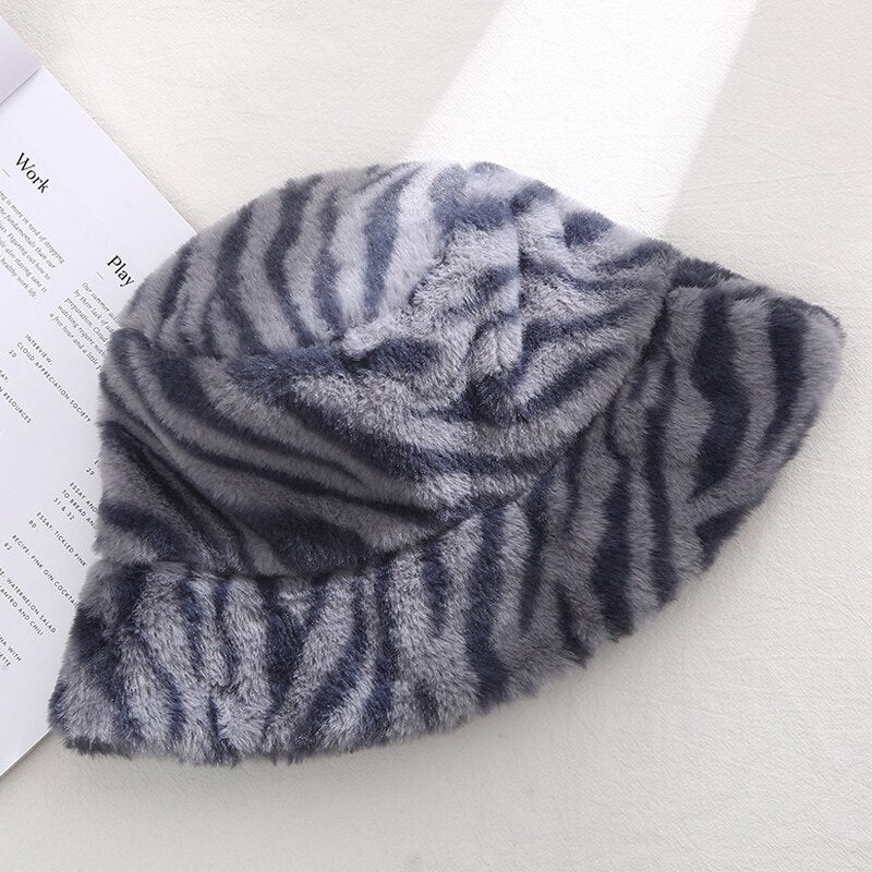 Cozy Faux Fur Warm Beanie Hat for Men Women
