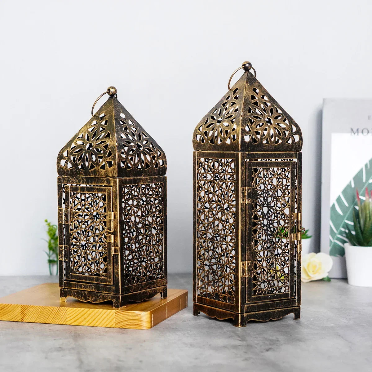 Classic Antique Bronze Table Lamp - Fesara