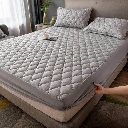 Breathable Non-Slip Mattress Protector Cover