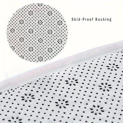 Plush Non Slip Bathroom Mat | Soft Absorbent Floor Mat