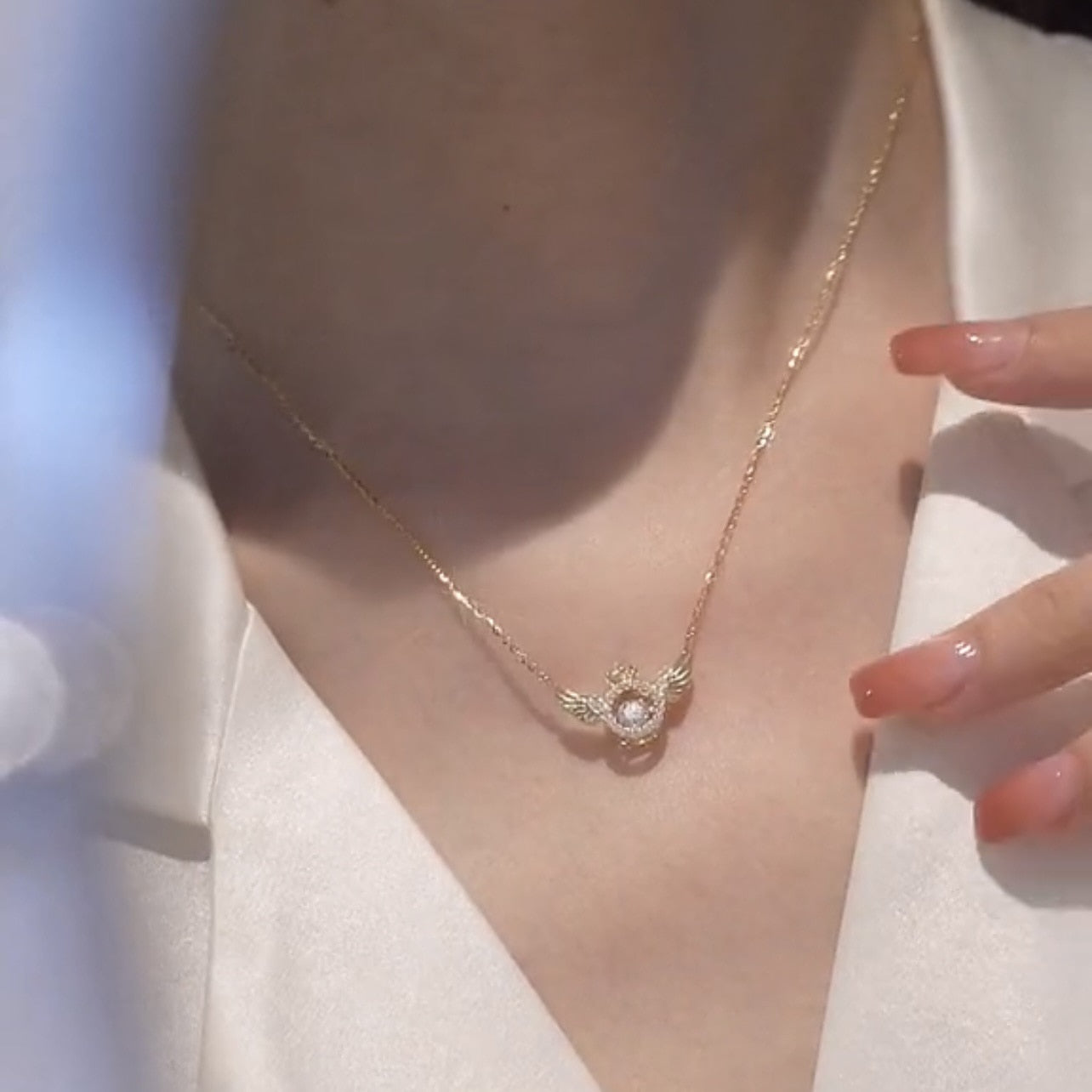 Shiny Crystal Wing Pendant Necklace