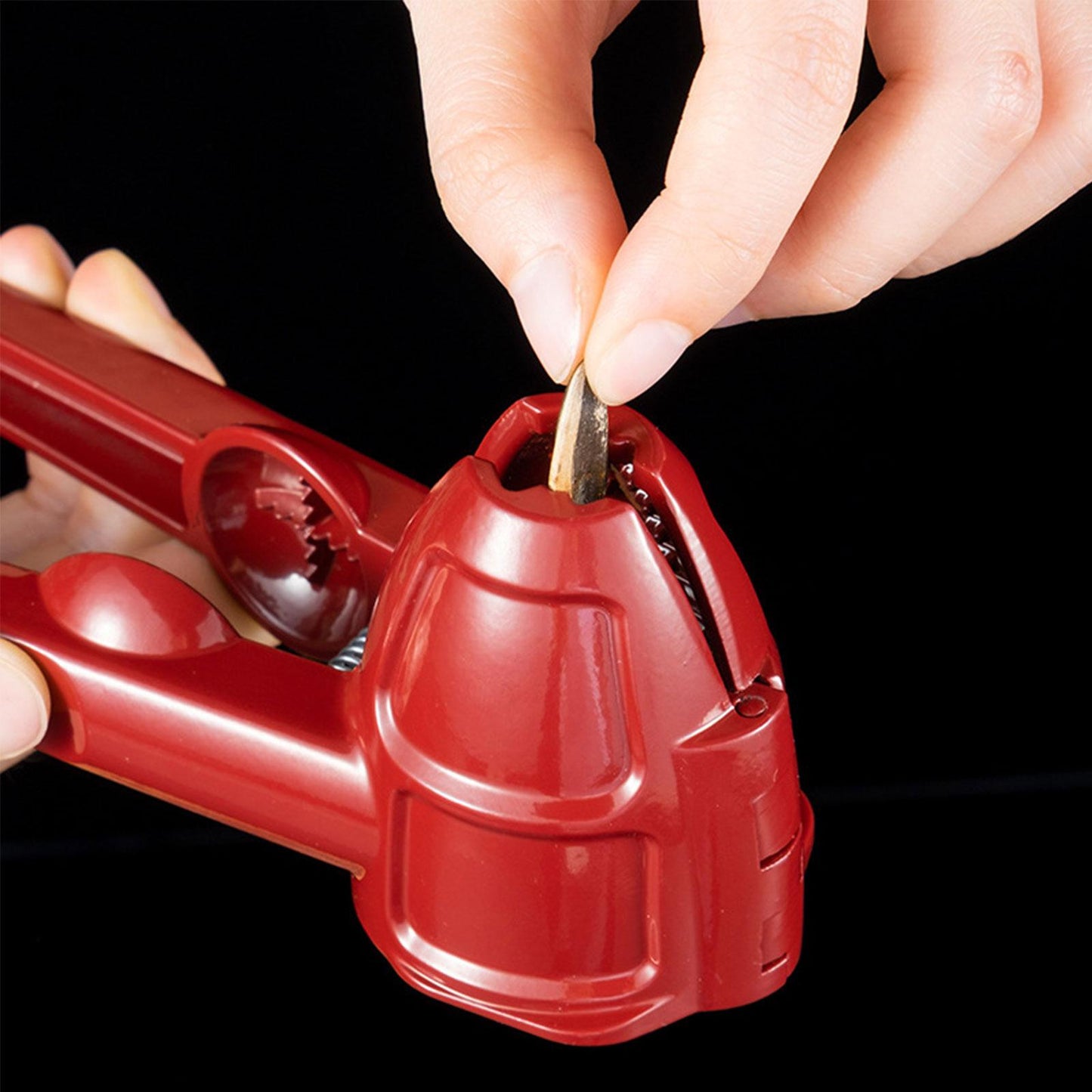 Fesara | Simple Nut Cracking Tool Walnut Cracker