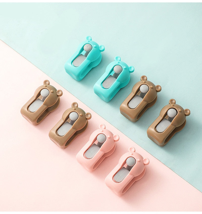 Soft Bear Grip Bed Sheet Holders