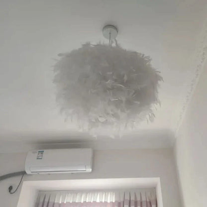 Elegant Amanda Pendant Lamp