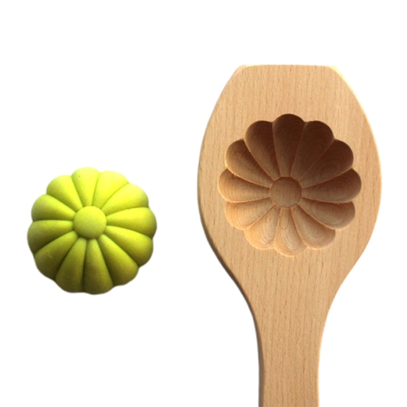 Natural Wood Pastry Dumpling Maker Tool