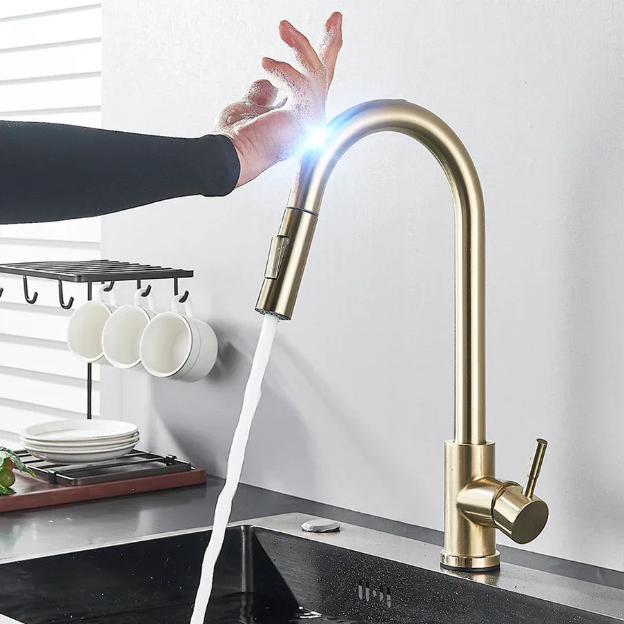 Touchless Kitchen Faucet with Pull-out Spray Head - Fesara