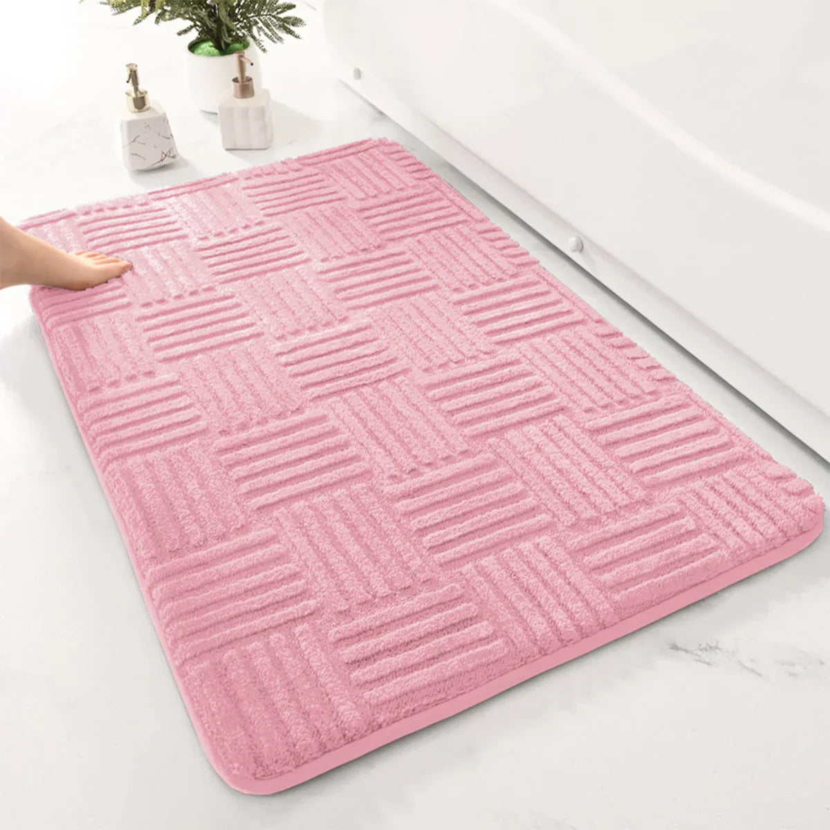 Soft Non-Slip Bathroom Mat with Stripes